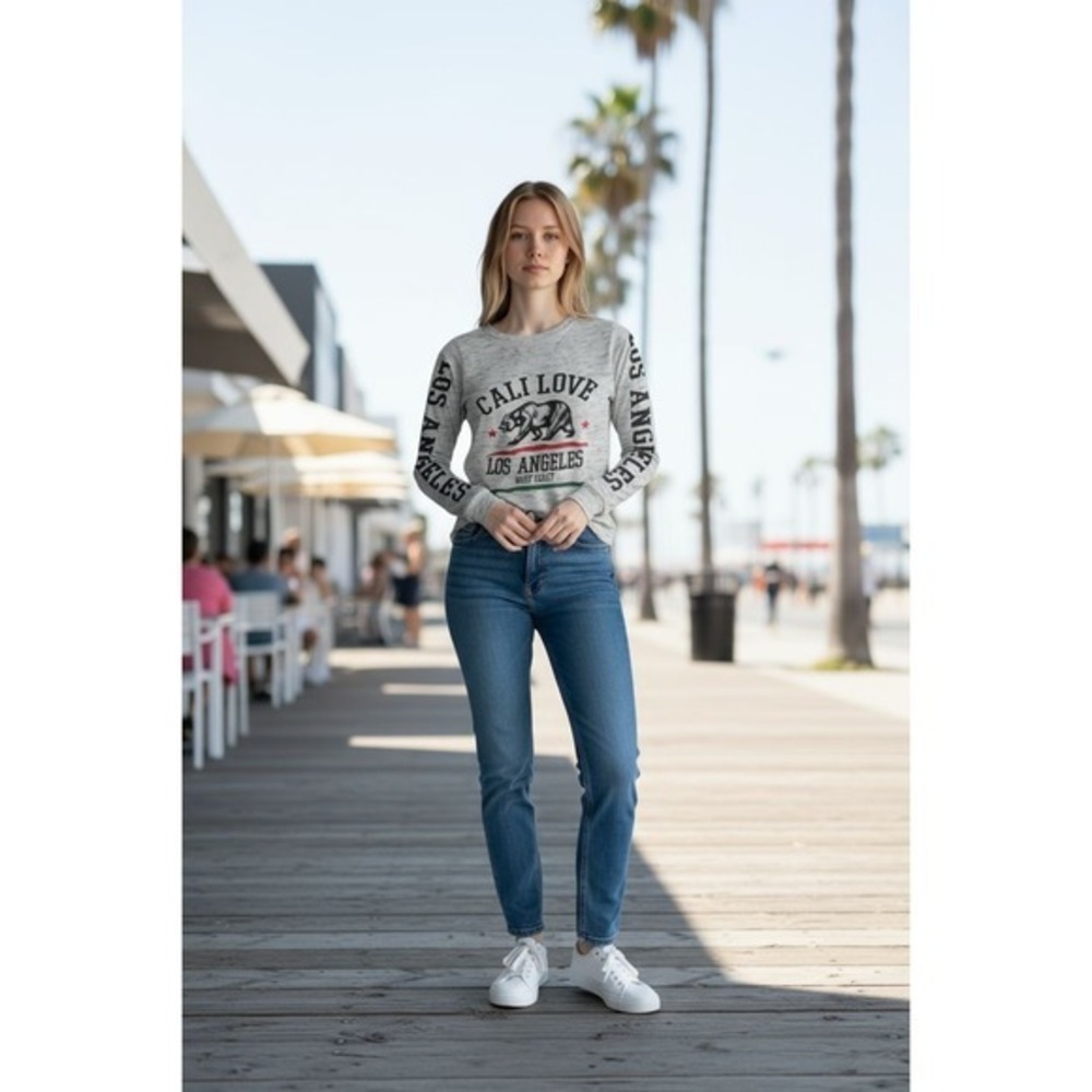 On Fire Women's Cali Love Bear Los Angeles Space Dyed T-Shirt -‎ M Long Sleeve